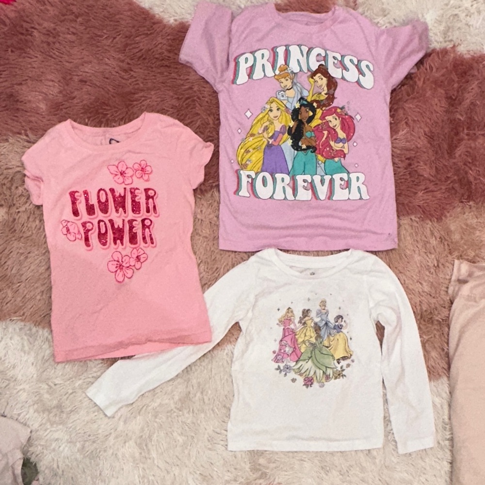 Girls Pink 'Princess Forever' and Flower Graphic Tee - Pink. 4T. No stains